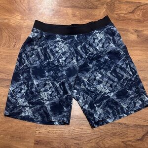 Mens Lululemon XL Core Shorts